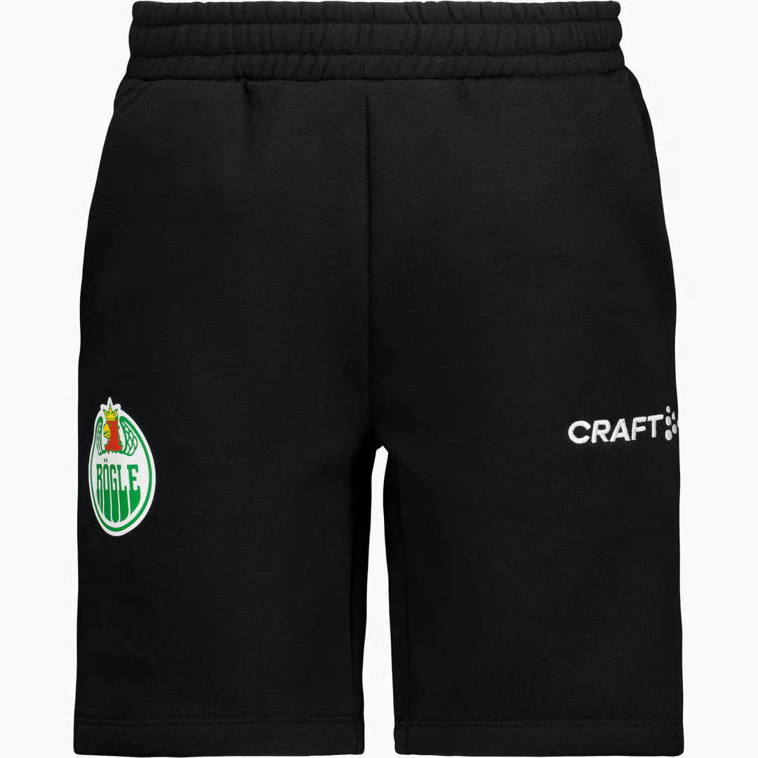 Svarta shorts med logotyp på ena benet.