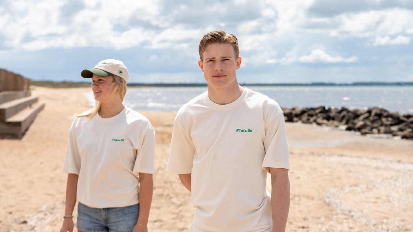 Oversized t-shirt med brodyr